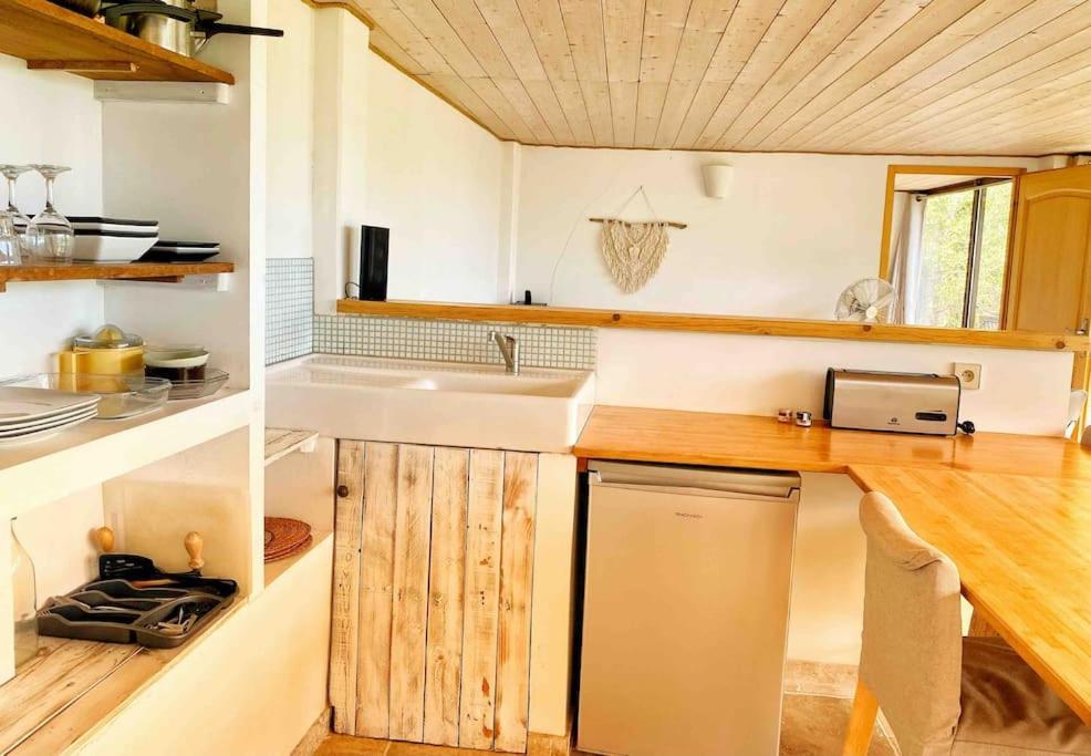 Bas De Villa Au Milieu Des Oliviers. Chateauneuf-Villevieille المظهر الخارجي الصورة